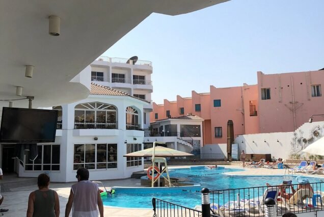 7 Days Mina mark Beach Resort (All Inclusive) including Luxor Tour from Hurghada by Bus